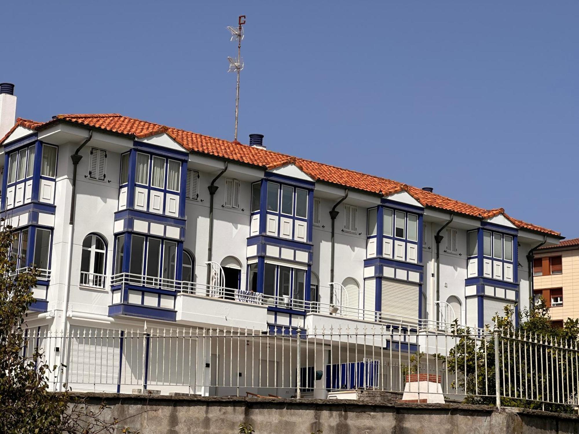 Casa Azul Santa Katalina Apartment Mundaka Bagian luar foto